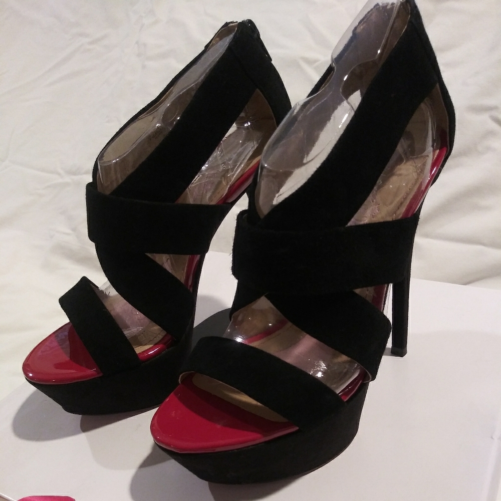 Paris Hilton Dacia Heels
